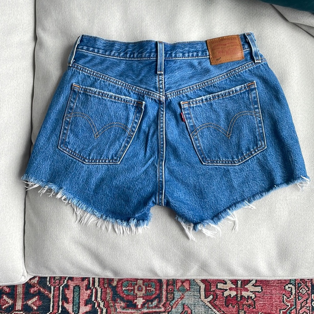 LEVIS 501 shorts - Picture 3 of 3